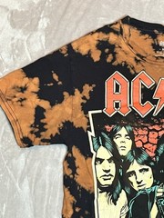 AC/DC Highway To Hell Heavy Metal Rock T-Shirt Black Bleach Wash Sz Small Youth