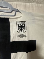 Yeezy Vultures 2 Korea Listening Experience Box Tee White