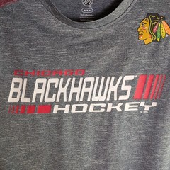 Black Hawks T-Shirt Size M Grey NHL Graphic Print Lightweight Stretch