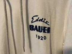 Eddie Bauer WHITE LONG SLEEVE HOODED LIGHT WEIGHT COTTON LOGO SHIRT SIZE MED.