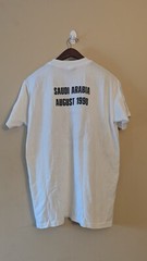 RARE Vtg 1990 Between Iraq And A Hard Place Shirt Sz L Saddam Hussein 20×26