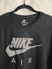 Nike Air T-Shirt Men’s XL Black Graphic Logo Short Sleeve Crew Neck Tee