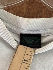 Y2K TMNT Casey Jones w Group Graphic Distressed Men’s M