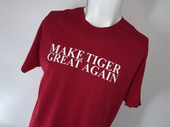 Make Tiger Great Again T-Shirt Men’s XL Red Cotton Short Sleeves Golf YGI P5-56