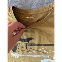 Banana Republic Mens Yellow Guitar Bass Music Graphic T-Shirt Size Medium