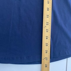 The Perfect Jean NYC Organic V Neck T-Shirt in Navy Blue Size Medium Short Slv