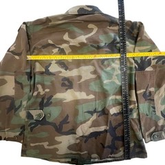 US Army Woodland Camo Fatigue Army Issued with Name button up Medium