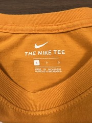 Awesome NIKE Tennessee Rocky Top T-shirt SIZE LARGE OK FAIR CONDITION