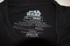 Star Wars T-Shirt Men’s M Black Darth Vader Lightning Graphic Tee Mad Engine