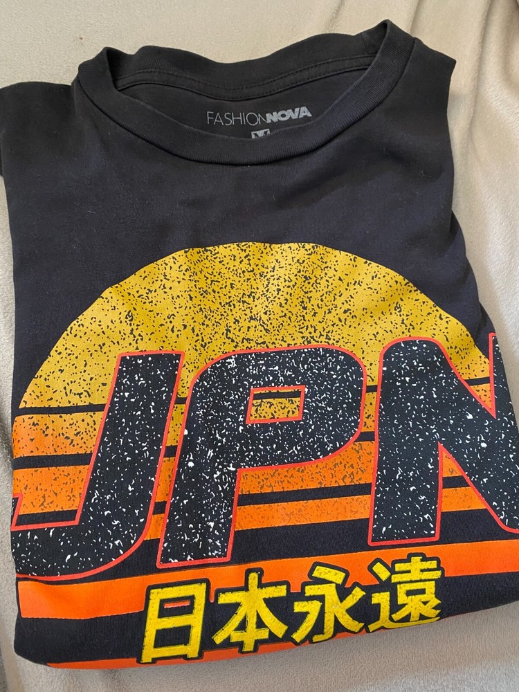 Fashion Nova Men JPN International Racing Team 1990-1999 Black Shirt Size M