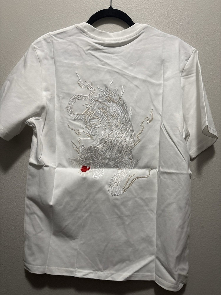 NWT NIEPCE White Tiger Embroidered T-Shirt White M Japanese Streetwear KH-802