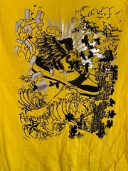 CARBON Authentic Yellow Foil Graphic T-shirt Men’s Large Made In USA NWOT