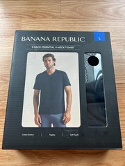 Banana Republic Men’s 3-Pack V-Neck T-Shirts, Black, Size L, Brand New in Box