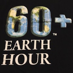 Secrets Capri Riviera Cancun World Earth Hour Save The Planet T-Shirt Sz XL