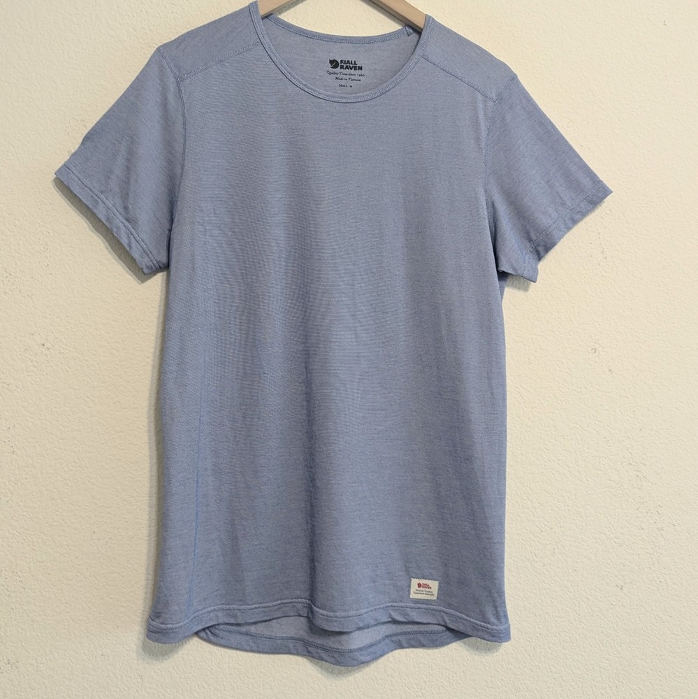 Fjallraven Abisko Shade T-Shirt Short Sleeve Men’s Medium Blue Micro Stripe EUC