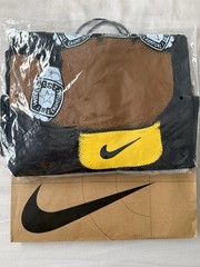 Brand New Nike KOBE BRYANT 5 RINGS PUPPET FINGERS SHIRT SIZE LARGE
