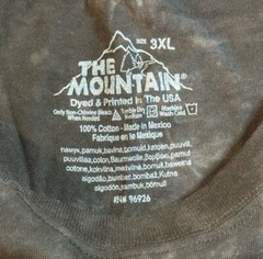 Vintage Y2K The Mountain Black Tie Dye Siberian Husky Dog Art T Shirt Men’s 3XL