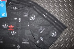 NEW MENS ADIDAS ORIGINALS 3 STRIPES ALLOVER TREFOIL TEE SHIRT ~LARGE HM6220 RARE