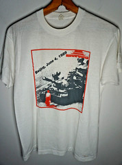 Vintage Tiananmen Square Protest T Shirt Large Screen Star Politics Tee 80s Thin