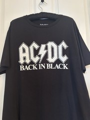 AC/DC – Men’s Black Tee with White Logo. Size L. Cotton.