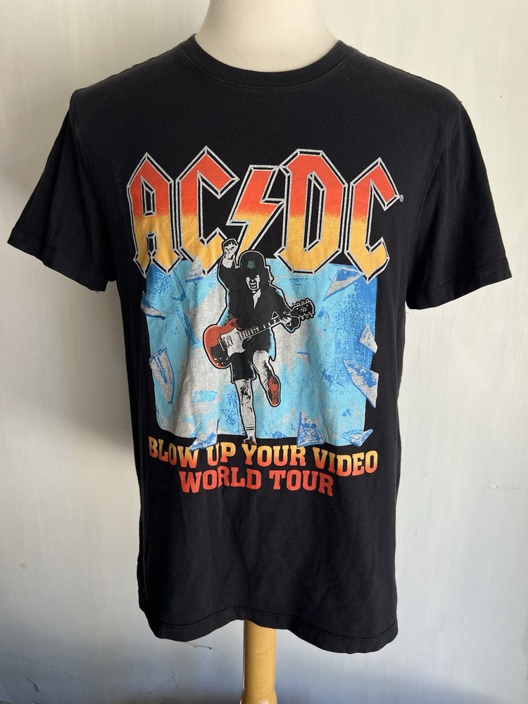 ACDC (2020) Official AC⚡️DC “Blow Up Your Video World Tour” T-Shirt Size Large