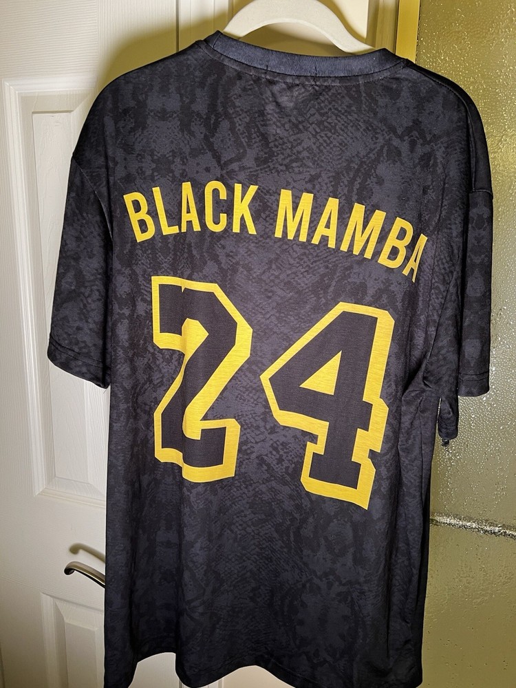 Kobe Bryant Black Mamba T Shirt #24 Large 48” Chest LA Lakers Basketball NWOT