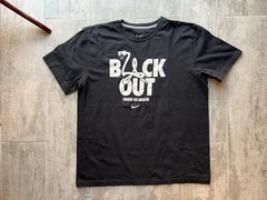 NIKE x KOBE BRYANT (2013) Limited Black Out LA Show Us Again Mamba T-Shirt XL .