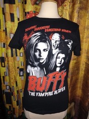 Sarah Michelle Gellar Tees Buffy the Vampire Slayer L + Cruel Intentions M NWT