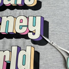 Walt Disney World Mens T Shirt Small Grey Marl Retro Disney Logo Chest 40″