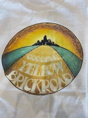 Elton John Goodbye Yellow Brick Road white t-shirt XL (tag missing)