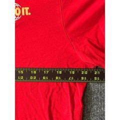 Nike Mens Just Do It World Tour Globe Olympic Flags Graphic T-Shirt Red Medium