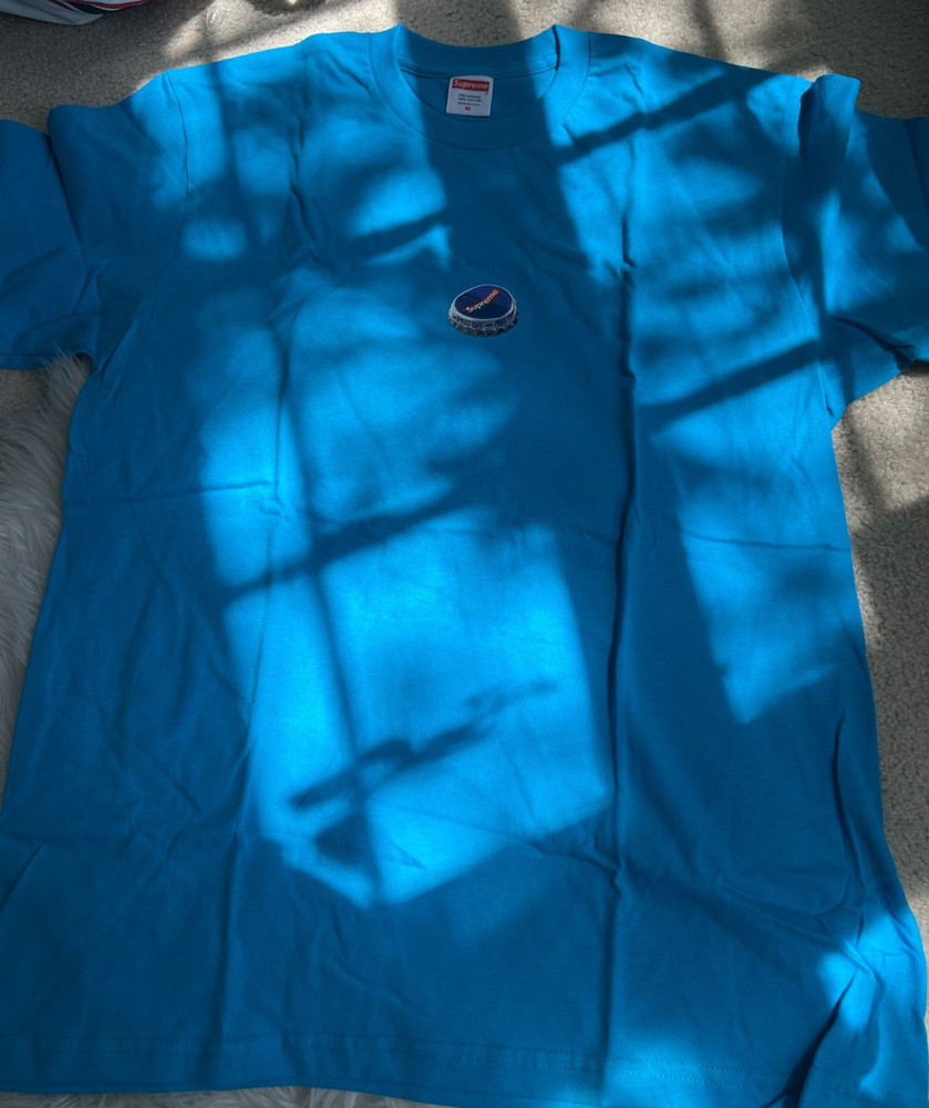 Supreme Bottle Cap T-Shirt Men’s medium Blue Box Logo