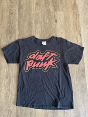 Y2K Men’s Black Medium DAFT PUNK Music Band T Shirt Electronic Grunge Techno