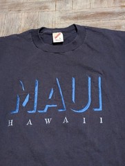 Vintage Maui Hawaii T-shirt Embroidered Navy Blue Men’s Large Made In The USA