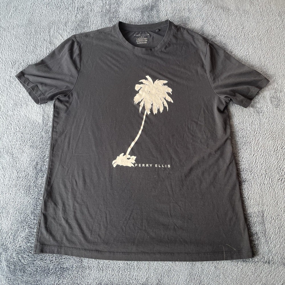 Perry Ellis Men’s Short Sleeve Black Logo T-Shirt Large