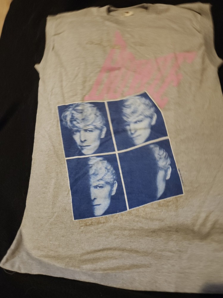 Tour 1983 Serious Moonlight David Bowie Tank Top Sleeveless Tee Size Small