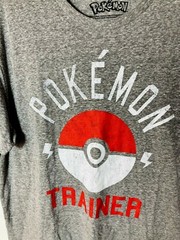 NWT Mens Nintendo Pokémon Trainer Poke Ball Tee Shirt Gray Shirt Sleeve Sz Large