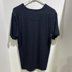 Lot BOSS T-Shirts: 1 Cotton Jersey T-Shirt & 1 Long Sleeve Crew. Men’s Medium