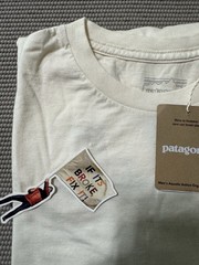 Patagonia Men’s Aquatic Action Organic T – 37801 LFNL size M, Small Imperfection