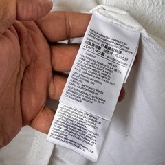 Levis White Pocket T Shirt Medium With Front Pocket 2453