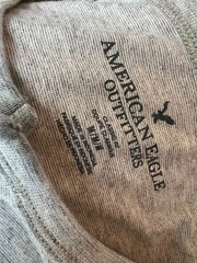 American Eagle Shirt Medium Classic Fit Mens Short sleeve henley Y2K Preppy 80s