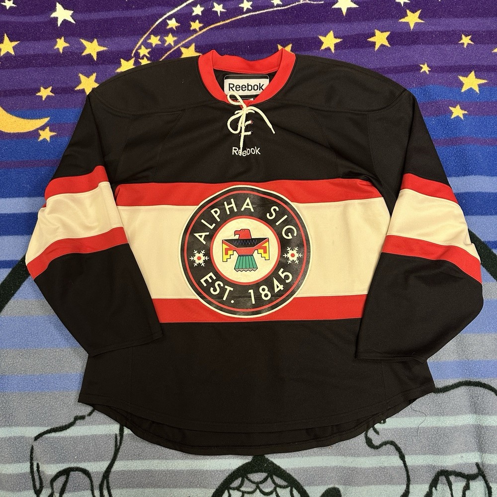 Vintage Thunderbird Blackhawks Hockey Jersey Men’s L/XL Frank Ocean Alpha Sig