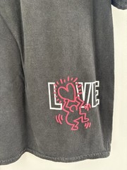NWT Keith Haring Black Fade LOVE Short Sleeve T-Shirt Adult Size Large
