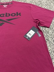 Reebok Mens Identity 100% Cotton Tee Shirt – Very Berry – Medium -Brand NWT!