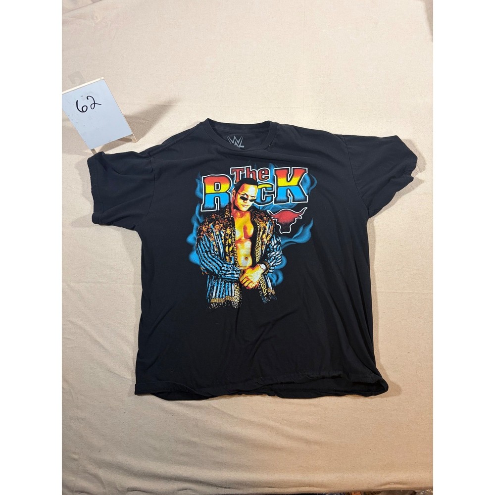 WWE The Rock Graphic T-Shirt Mens Large Black Brahma Bull Dwayne Johnson Retro