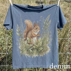 Vintage Woodland Squirrel Wildflower Comfort Tee