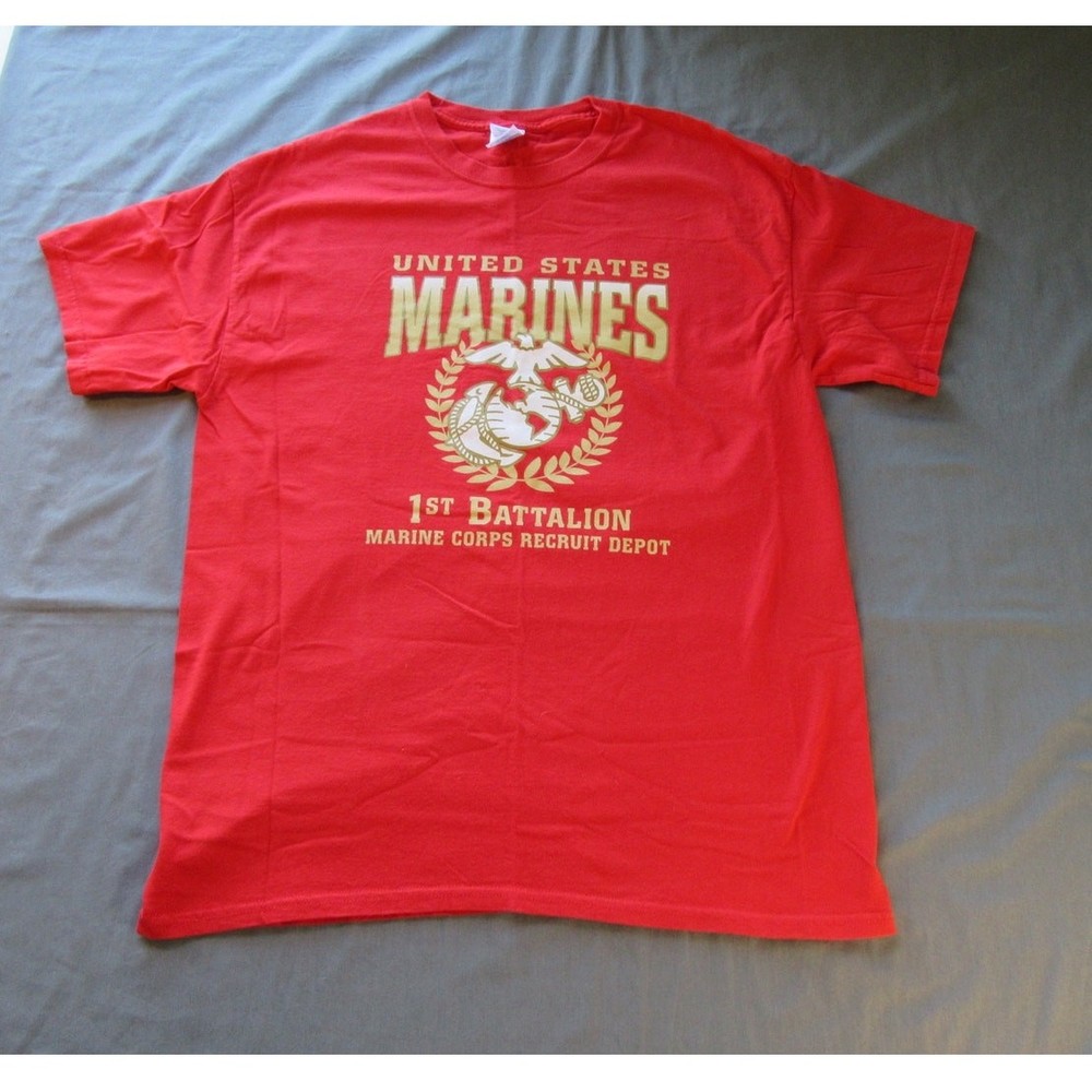 United States Marines1st Battalion Recruit Depot Red Tee Shirt Men’s L Military