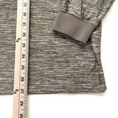 Raw Yarn Industries Size M Heathered Long Sleeved Top Olive Green Crew Neck