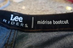 NWT Womens Lee Riders Midrise Bootcut Dark Blue Denim Jeans 24M *