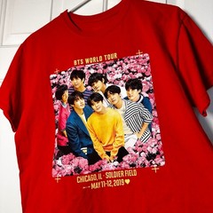 BTS World Tour 2019 Chicago Soldier Field Concert T-Shirt Red Mens Medium K-Pop